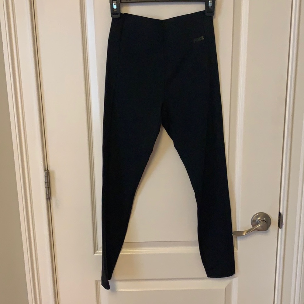 PINK Black Leggings